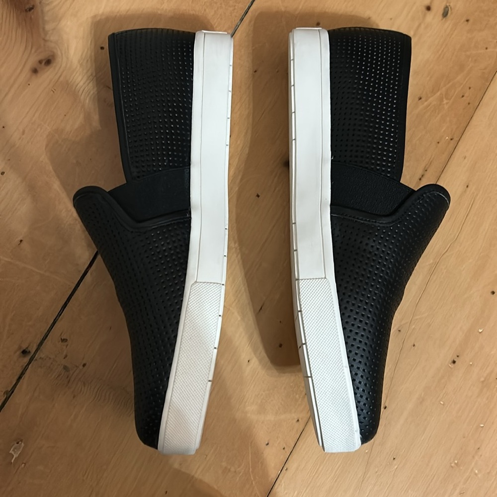 Vince Black Slip-On Shoes - Picture 2 of 9